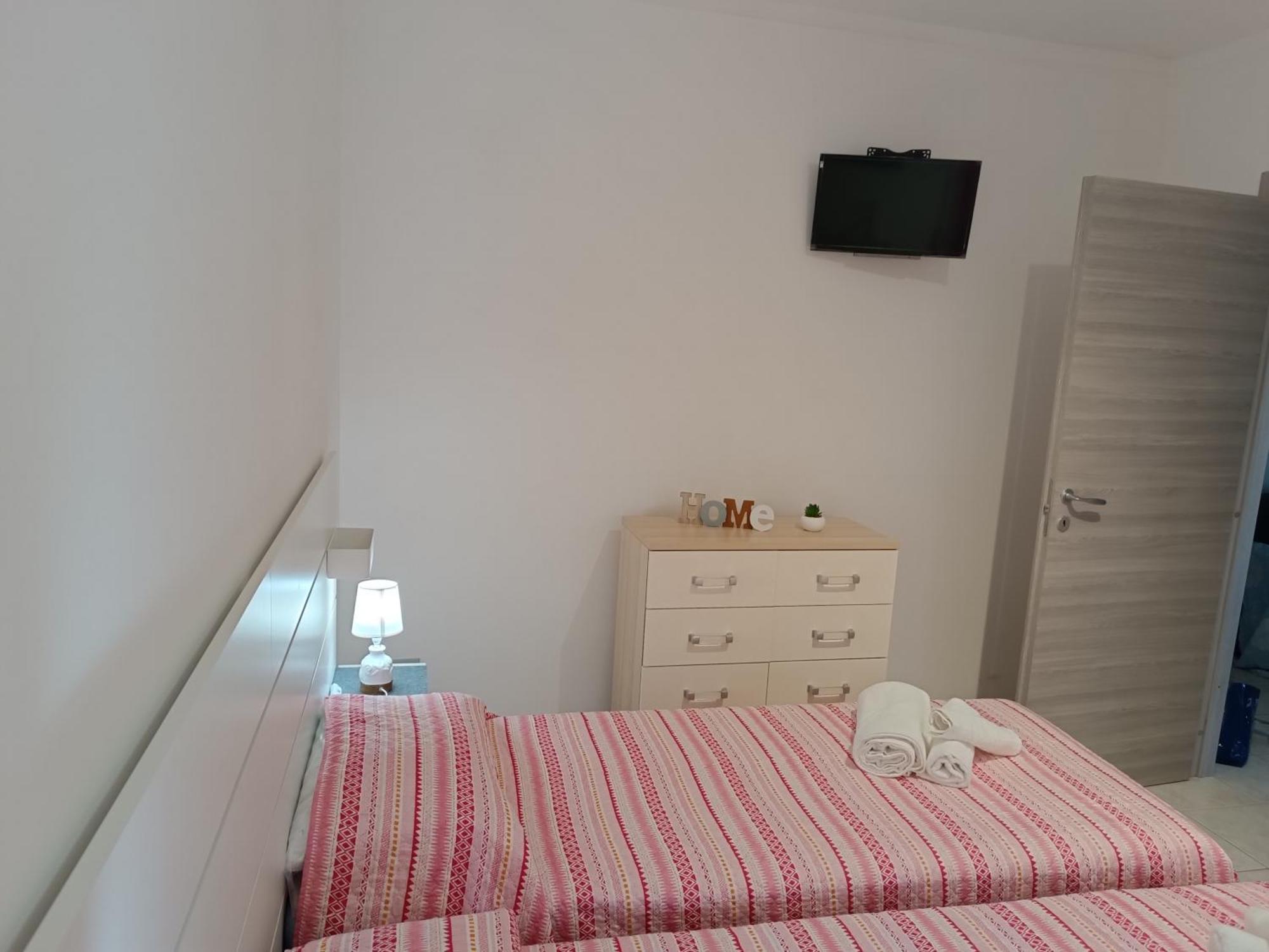 Ale'S House Apartment Monserrato Ngoại thất bức ảnh