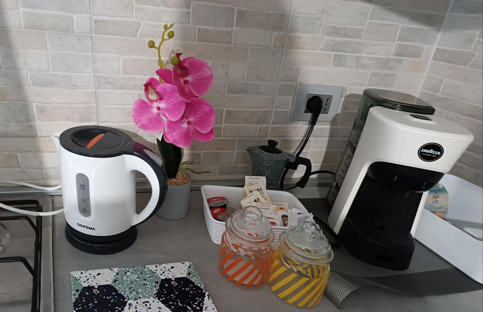 Ale'S House Apartment Monserrato Ngoại thất bức ảnh